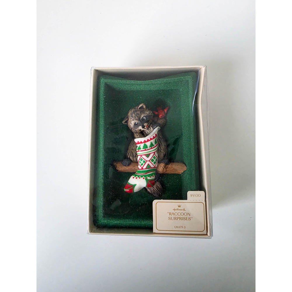Hallmark Keepsake Ornament Raccoon Surprises 1989 Vintage Cardinal QX4793